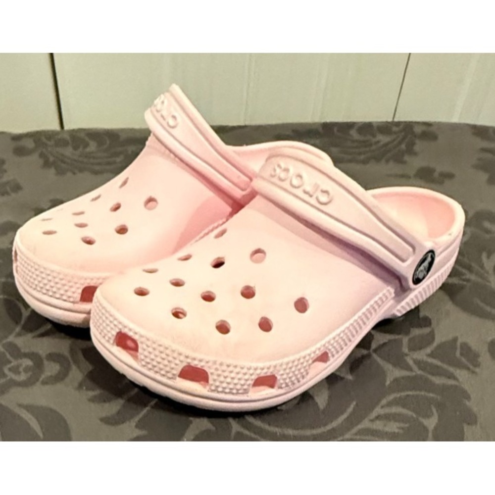 Crocs Classic Clog Pink W8 M6 Unisex Slip On Comfort Shoes Casual size C 13